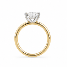 Load image into Gallery viewer, Round Diamond Solitaire Engagement Ring

