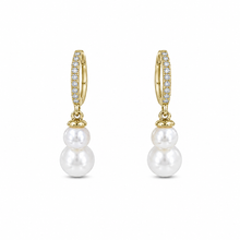 Load image into Gallery viewer, Pearl and Diamond Huggie
