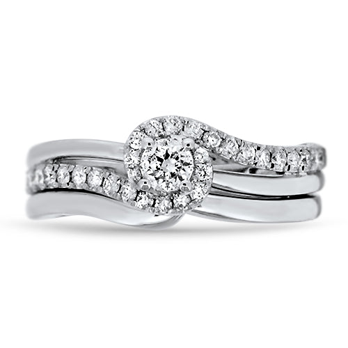 Round Brilliant Cut Diamond Wedding Set