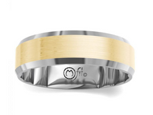 Load image into Gallery viewer, Men&#39;s Wedding Band
